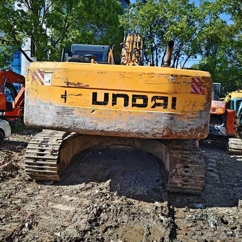 Hyundai 305lc-7 حفارات زحافة