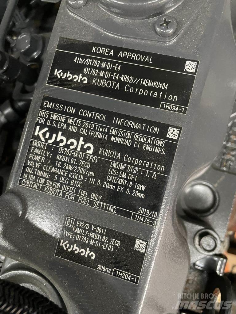 Kubota D1703 محركات