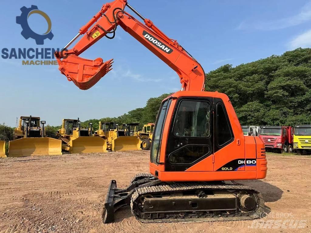 Doosan DH 80 حفارات زحافة