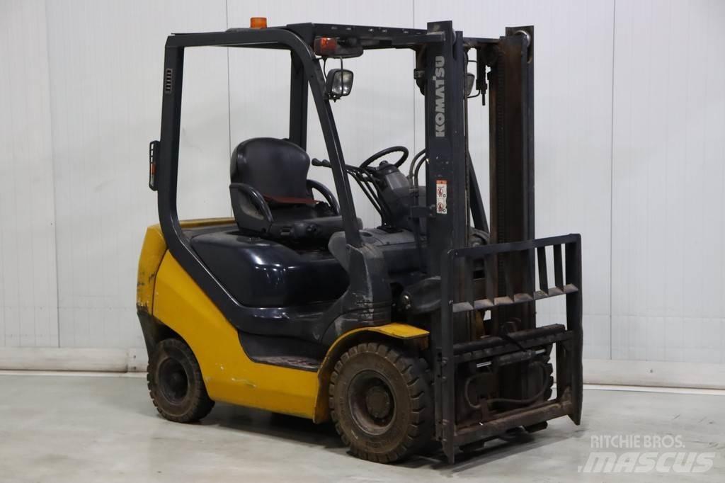 Komatsu FD18T-20 شاحنات الديزل