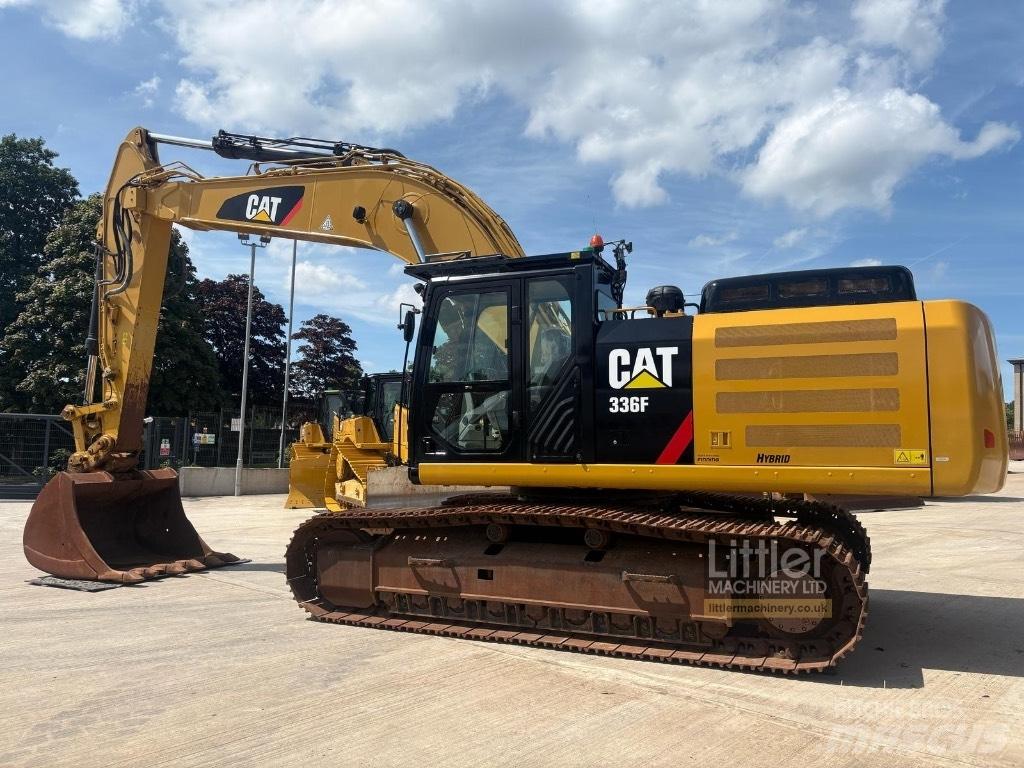 CAT 336 F L حفارات زحافة