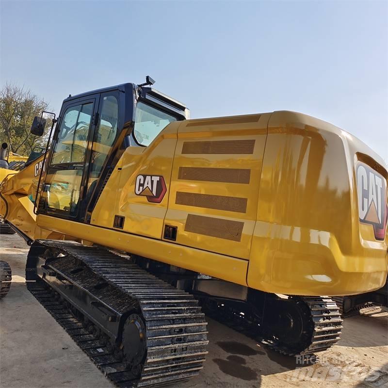 CAT 320 GC حفارات زحافة