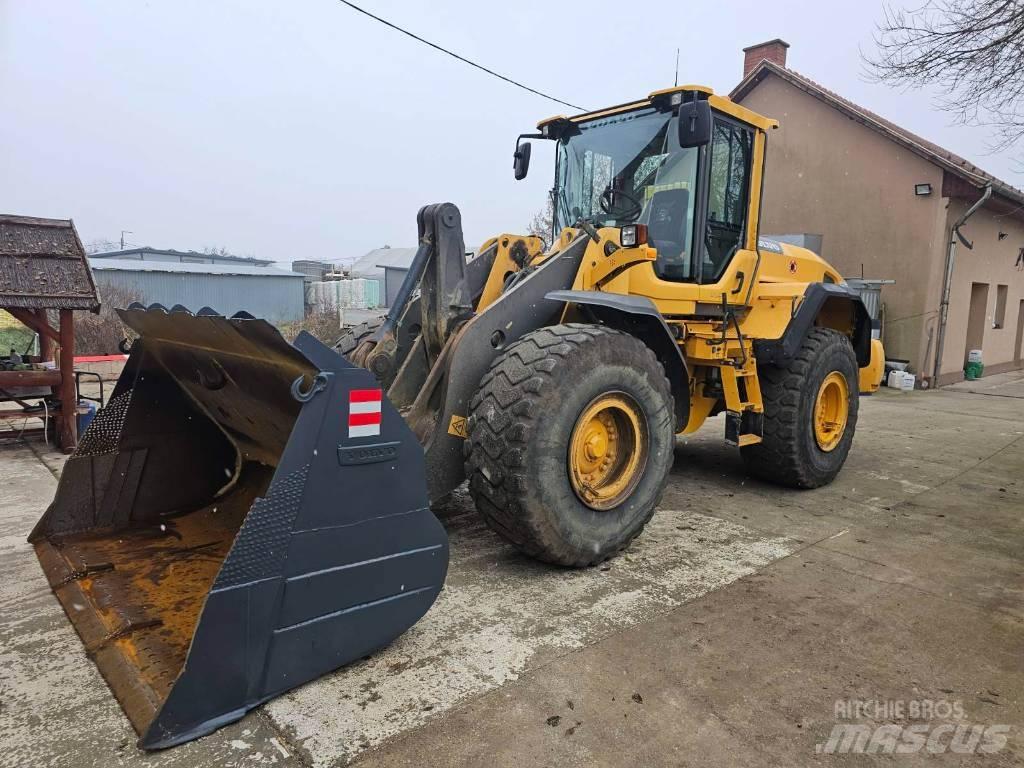 Volvo L 110 G لوادر بعجل