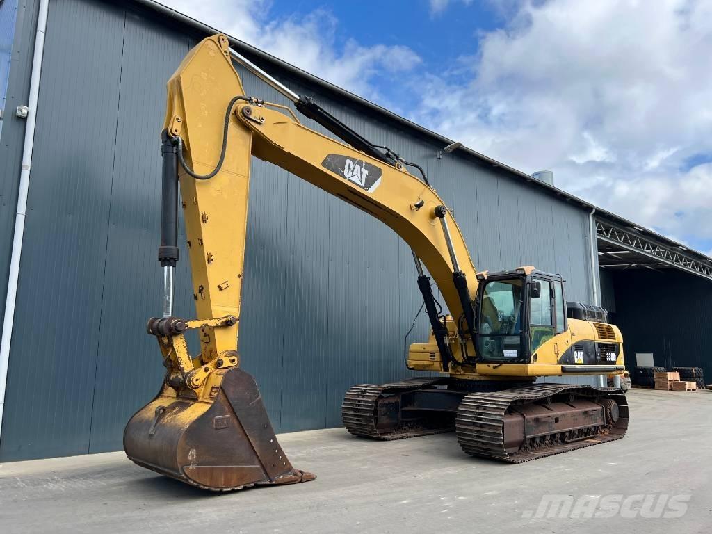 CAT 330D L حفارات زحافة