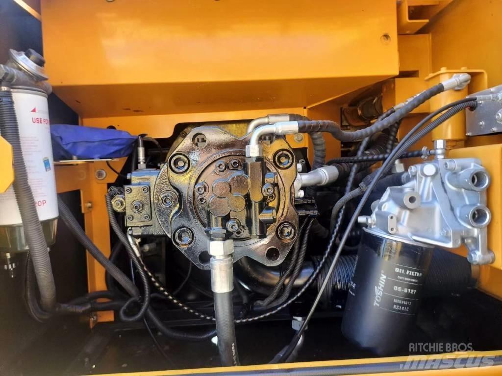 Sany SY215C حفارات زحافة