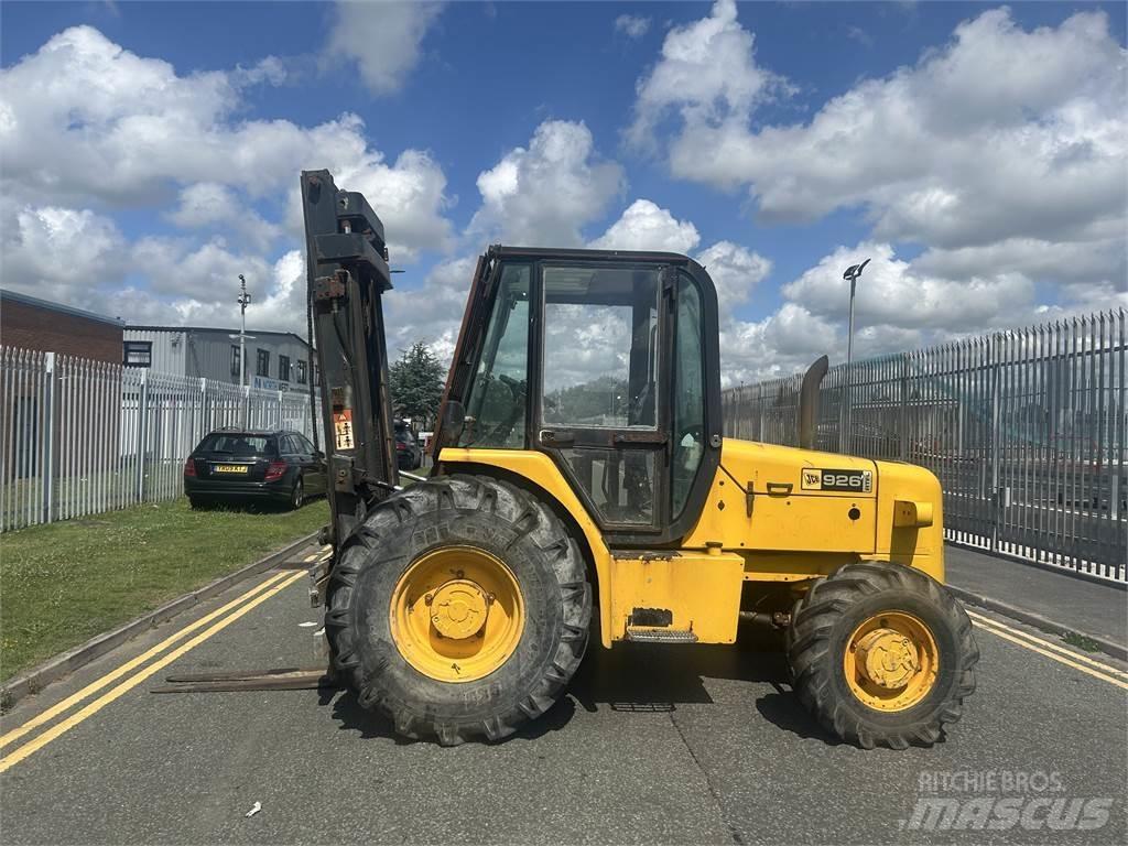 JCB 926 4x4 شاحنات الطرق الوعرة