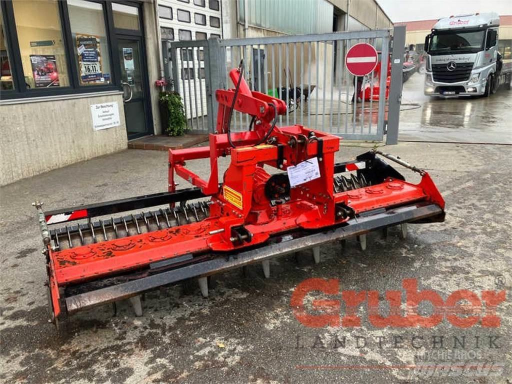 Rotoland SK 300 الكاسحات وقلابات التربة ذات المحركات