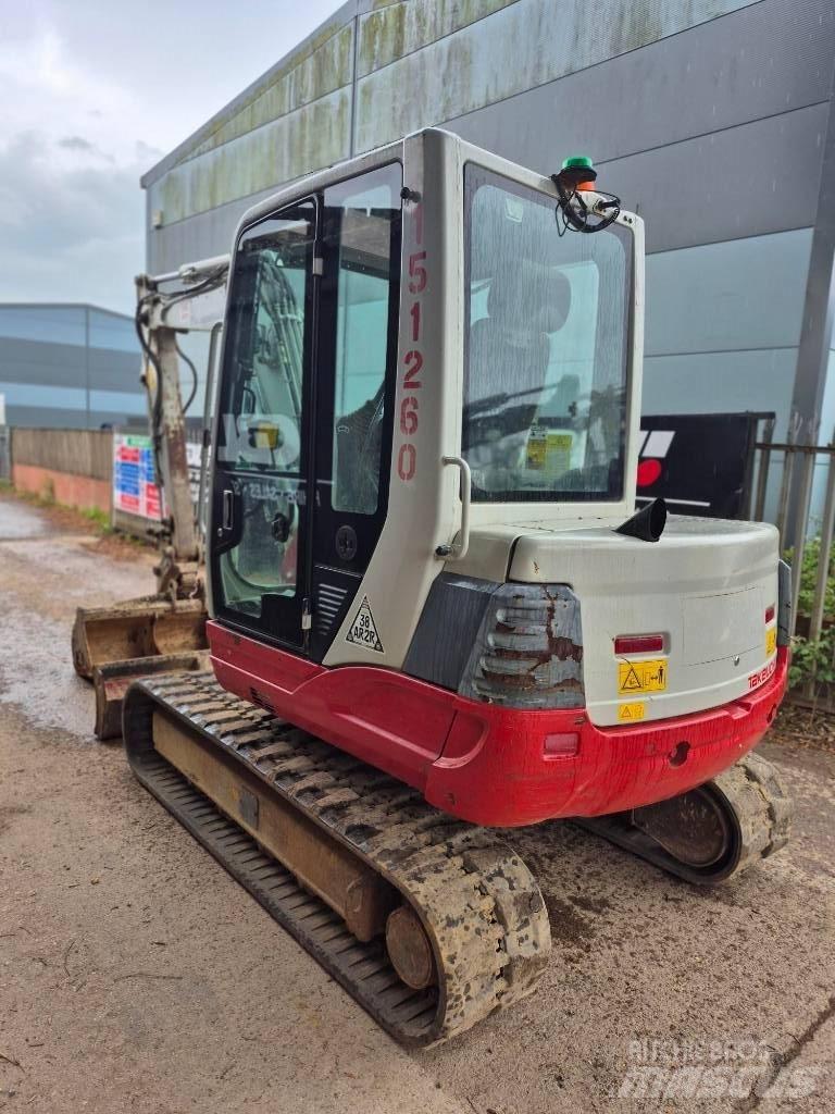Takeuchi TB 250 حفارات صغيرة أقل من 7 طن (حفارات صغيرة)
