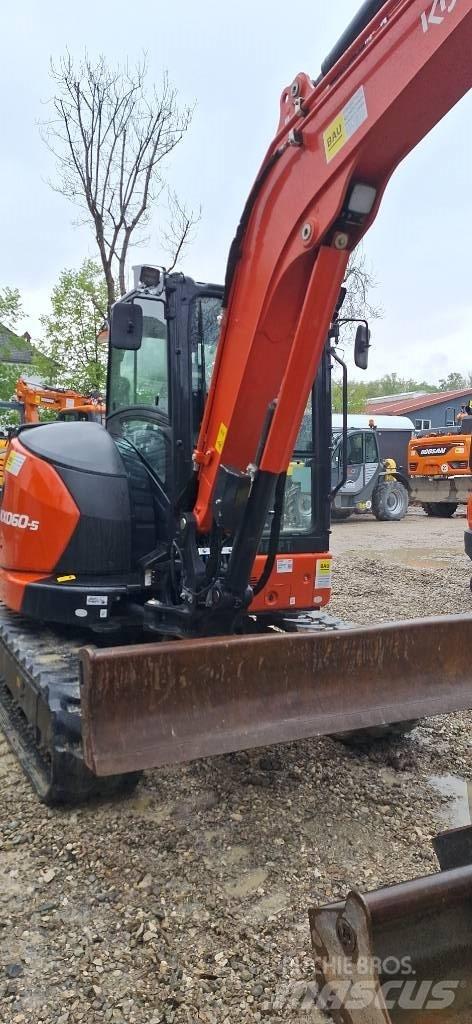 Kubota KX 060-5 حفارات صغيرة أقل من 7 طن (حفارات صغيرة)