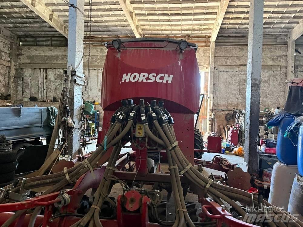 Horsch Pronto 3 DC مثاقيب مدمجة