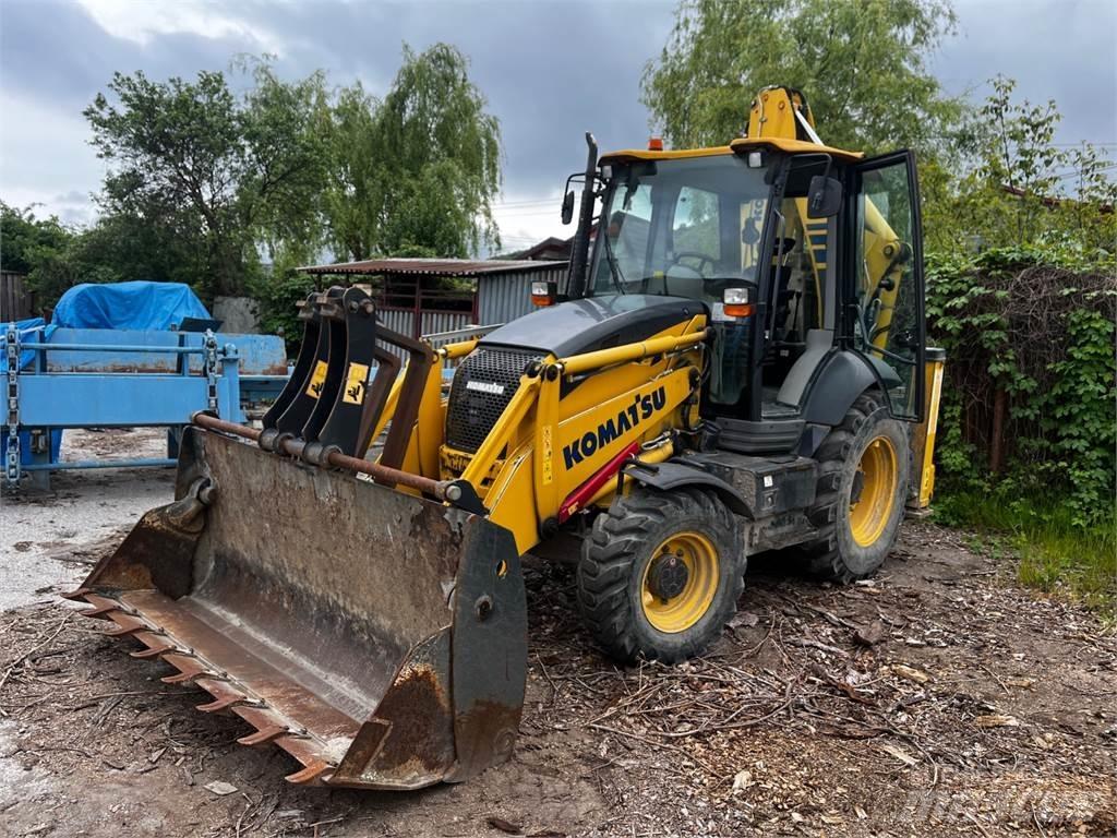 Komatsu WB93R-8 أخرى