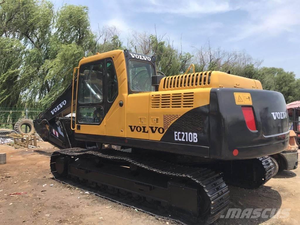 Volvo EC 210 B LC حفارات زحافة