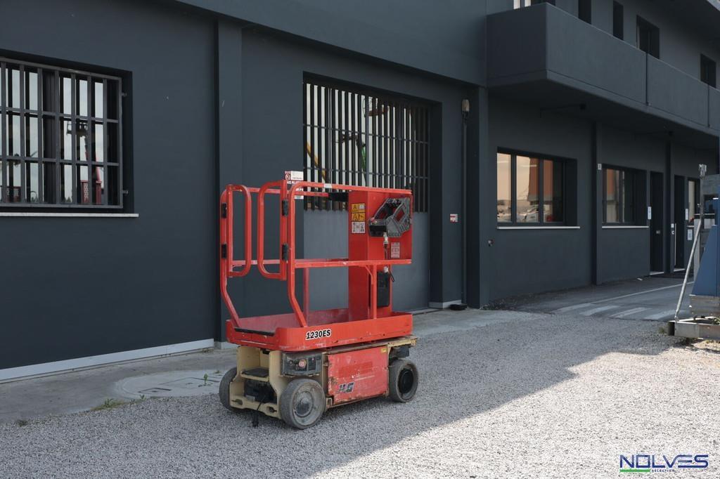 JLG 1230ES رافعات ومنصات أخرى