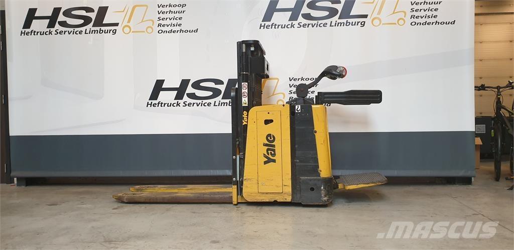 Yale MP20XD 2012 شاحنات مناولة ذاتية الدفع