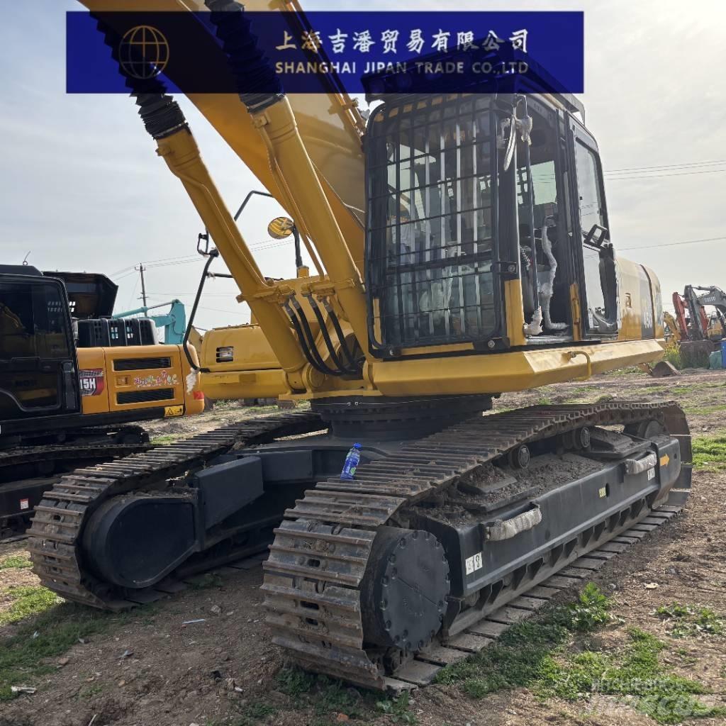 Komatsu PC 450 حفارات زحافة