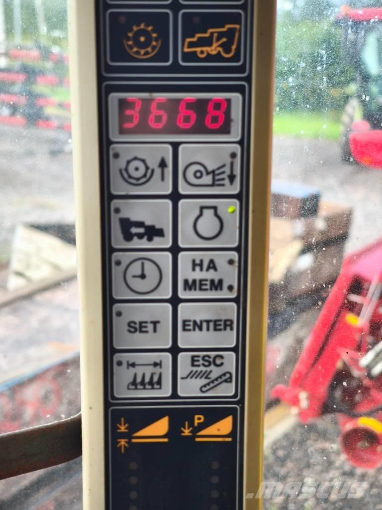 New Holland CS 6080 حصادات