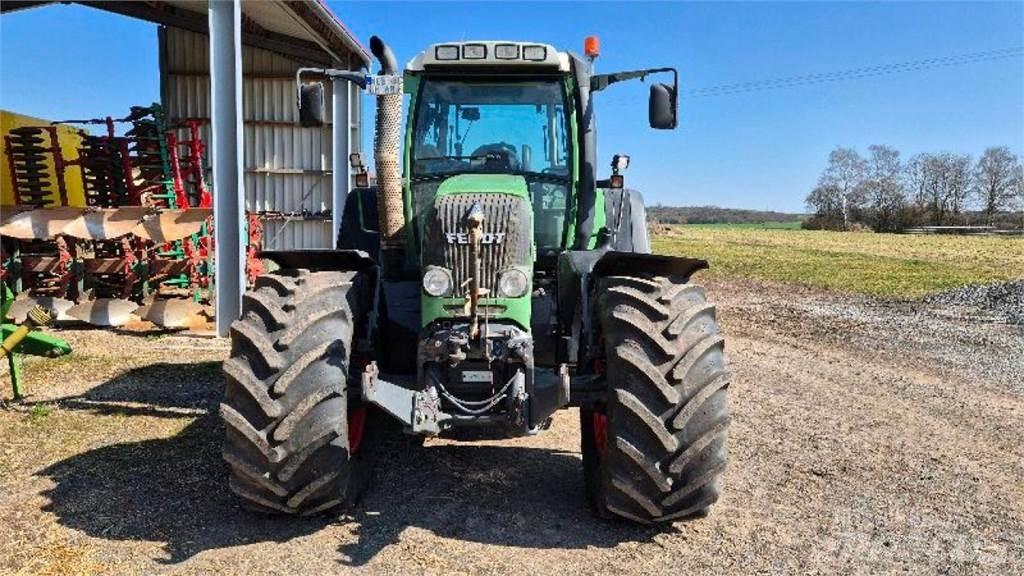 Fendt Vario 820 الجرارات