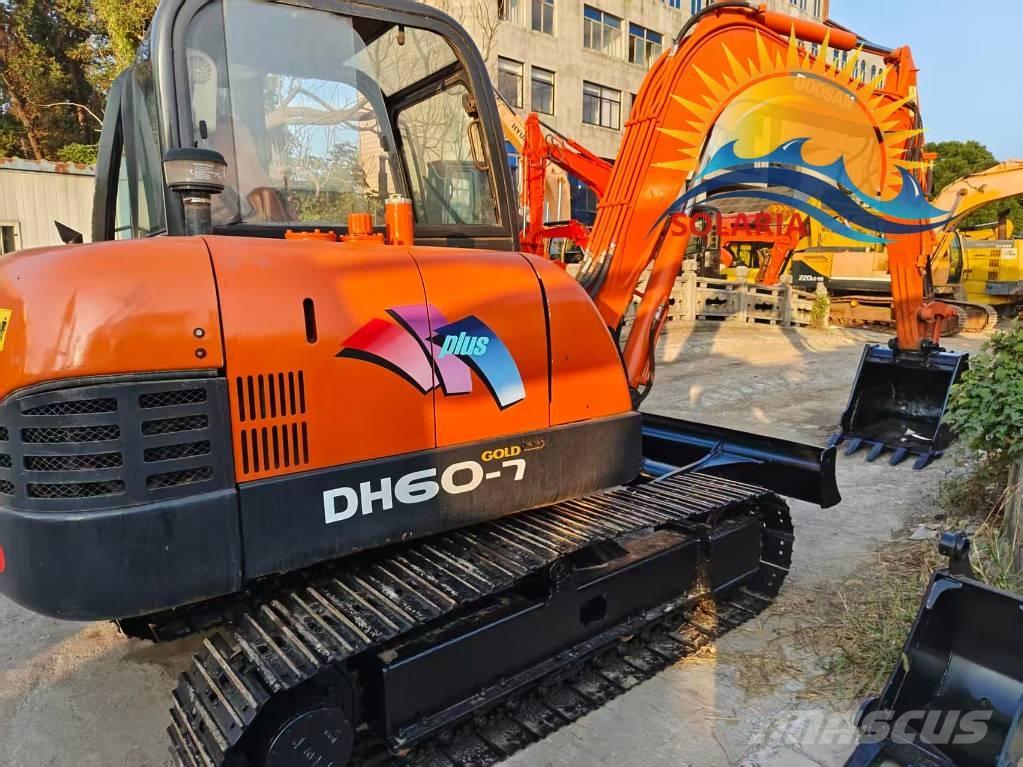 Doosan DH 60-7 حفارات صغيرة أقل من 7 طن (حفارات صغيرة)