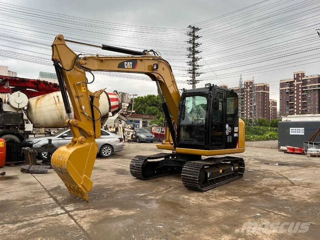 CAT 307 حفارات زحافة