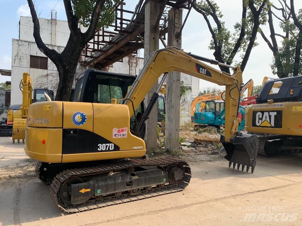 CAT 307D حفارات زحافة