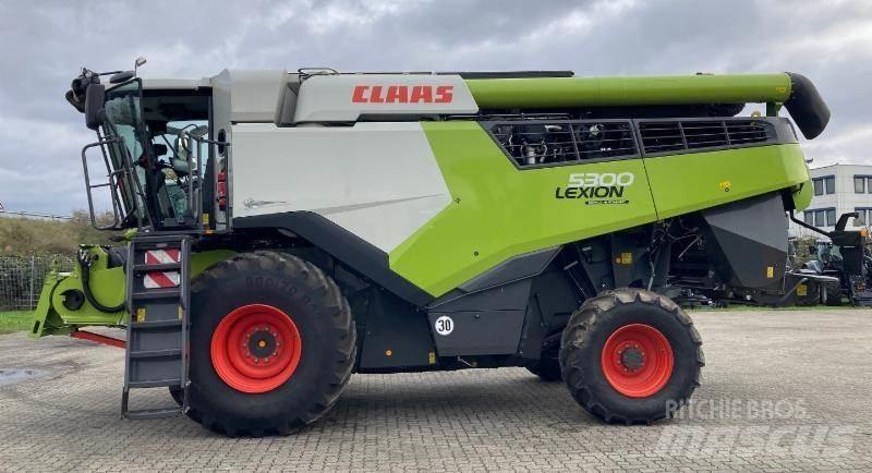 CLAAS LEXION 5300 حصادات