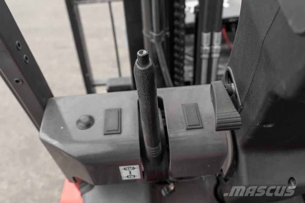 Manitou ME 435 شاحنات ذات رافعات شوكية تعمل بالكهرباء