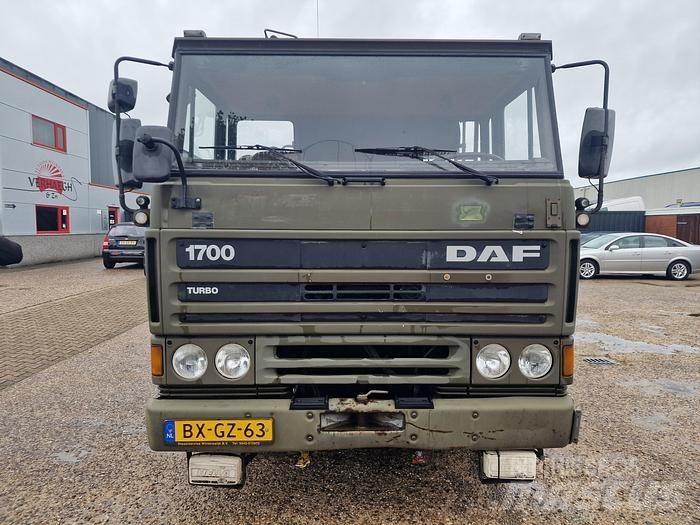 DAF FA1700DNT رافعات صالحة لكل أنواع الطرق