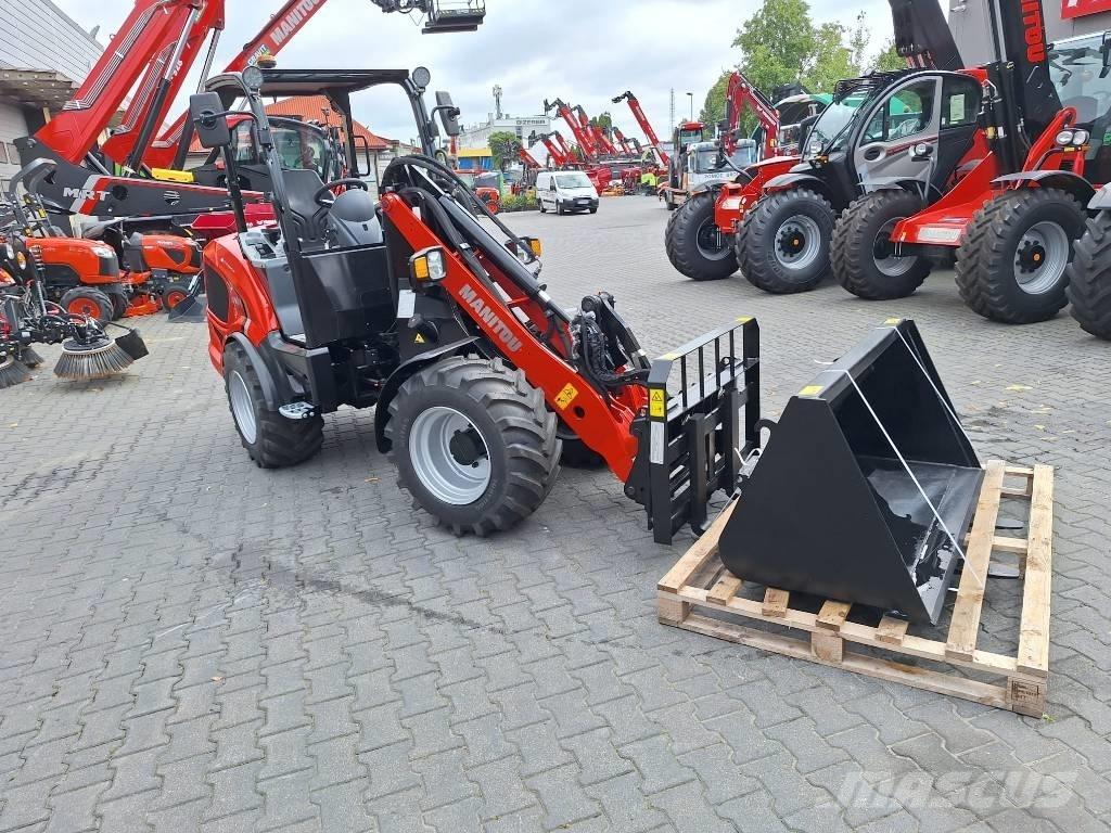 Manitou MLA 5-50 H لوادر صغيرة