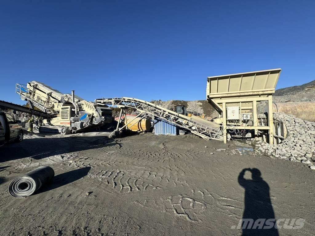 Metso LT 220 D الكسارات المتنقلة