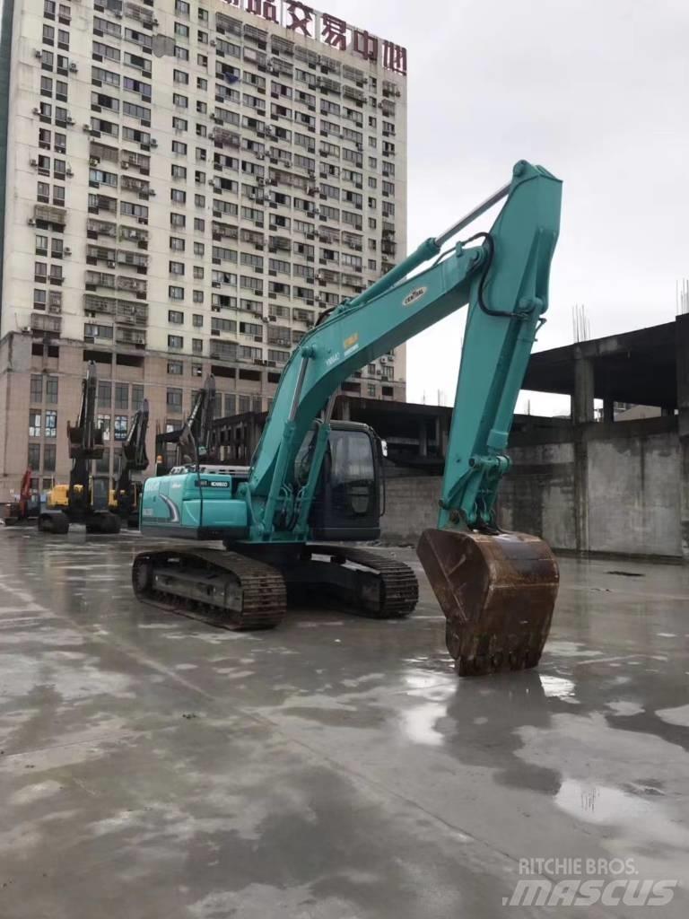 Kobelco SK 200 حفارات زحافة