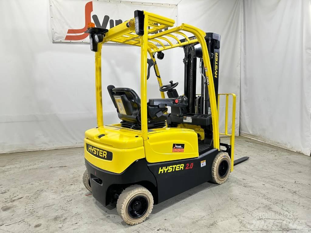 Hyster J2.0XN شاحنات ذات رافعات شوكية تعمل بالكهرباء