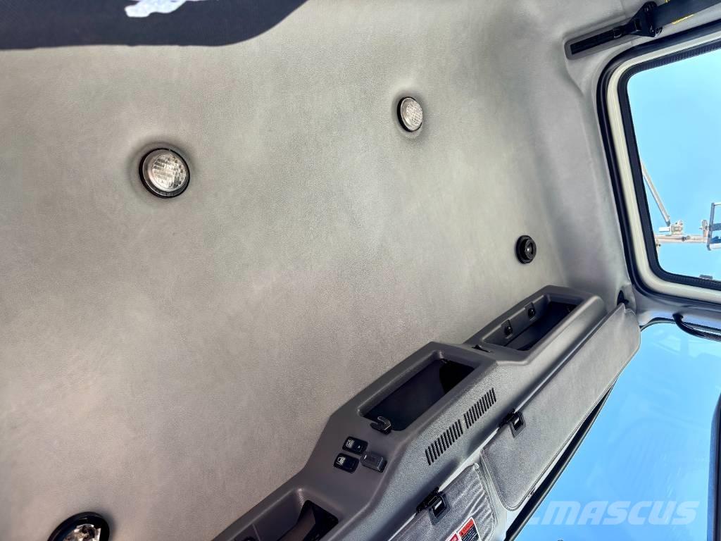 Mack GU813 شاحنات قابلة للفك