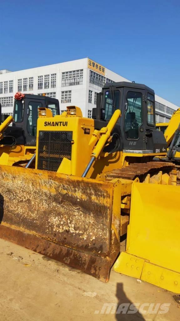 Shantui SD 16 بلدوزرات مجنزرة