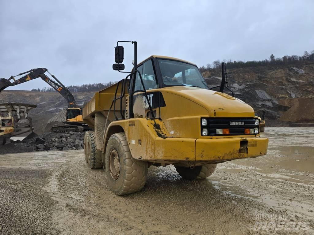 CAT 730 ساحبات مفصلية