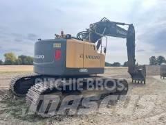 Volvo ECR 305 C L حفارات زحافة