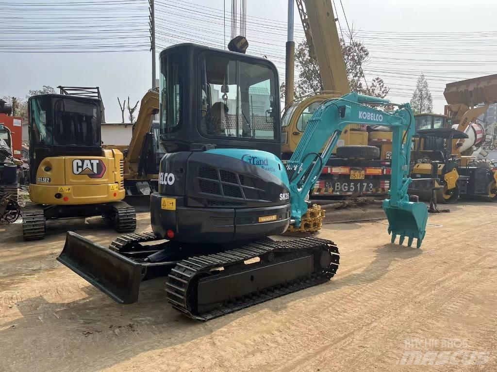 Kobelco SK 35 حفارات صغيرة أقل من 7 طن (حفارات صغيرة)