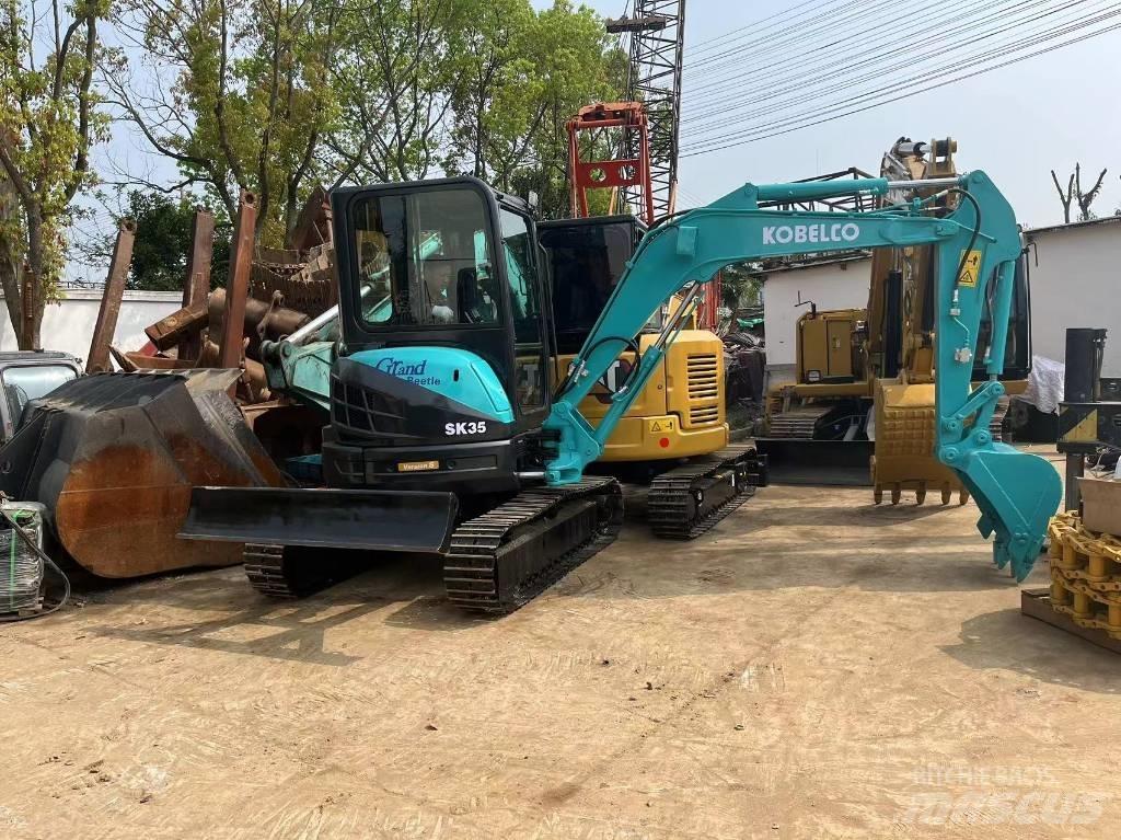 Kobelco SK 35 حفارات صغيرة أقل من 7 طن (حفارات صغيرة)