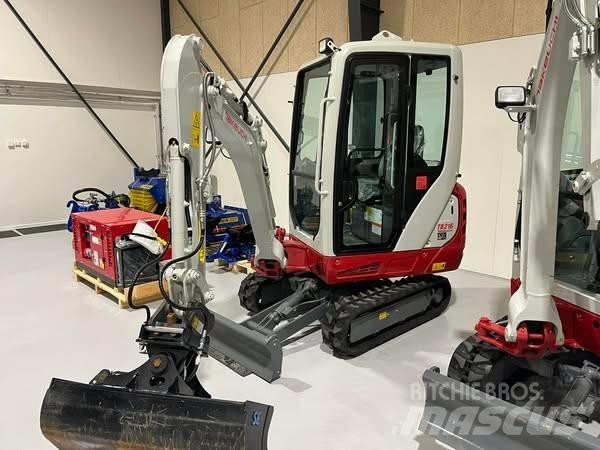 Takeuchi TB 216 حفارات صغيرة أقل من 7 طن (حفارات صغيرة)