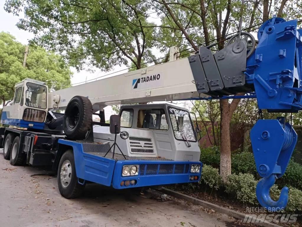 Tadano TL300E رافعات صالحة لكل أنواع الطرق
