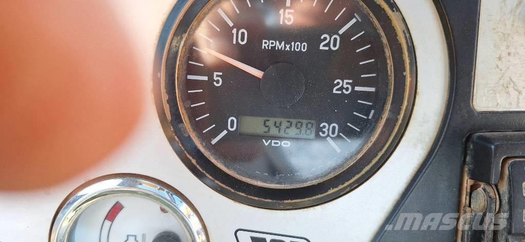 JCB 3 CX لوادر ذات جرافات عكسية