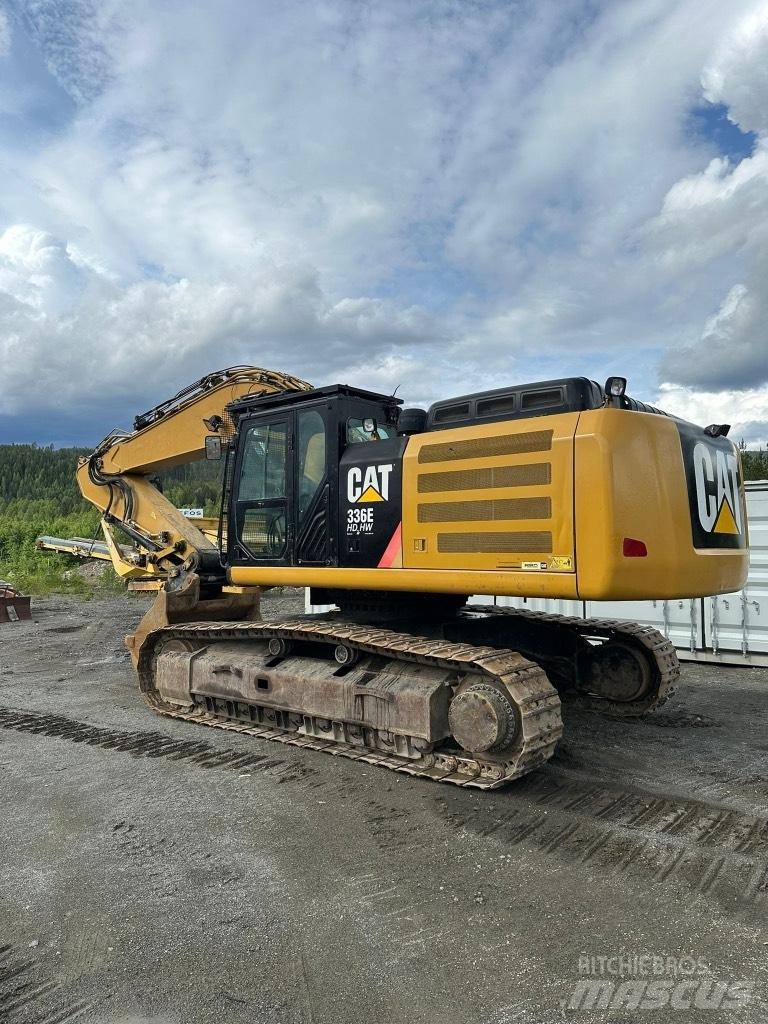 CAT 336 E حفارات زحافة