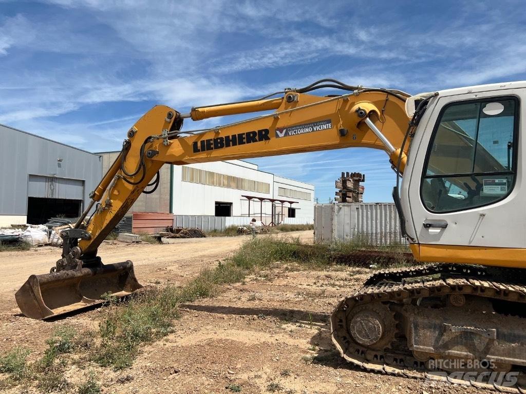 Liebherr 914 C حفارات زحافة