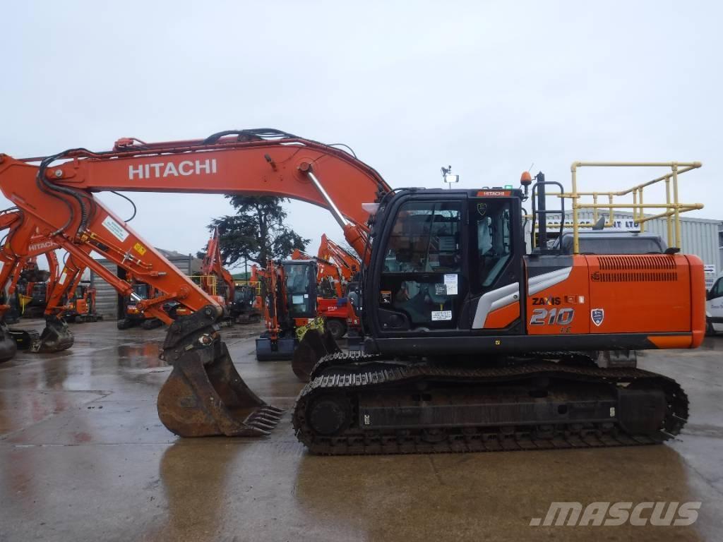 Hitachi ZX 210 LC-7 حفارات زحافة