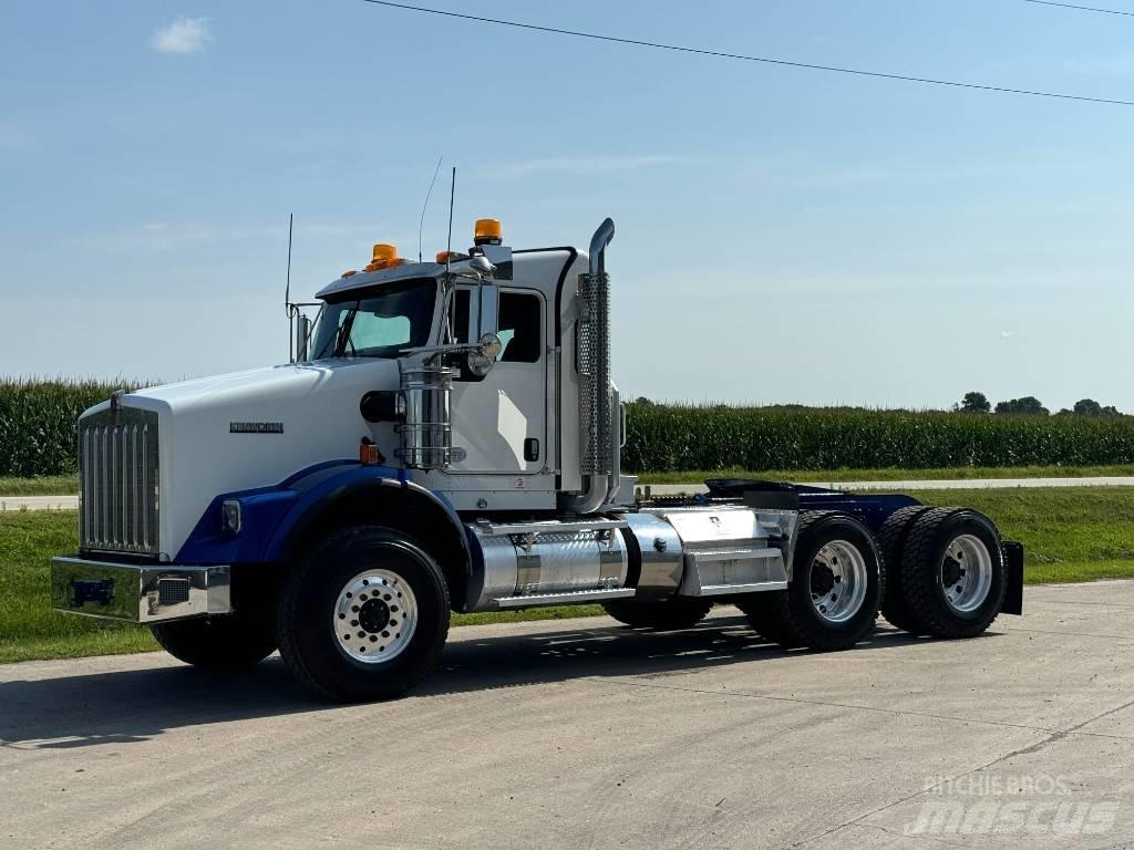 Kenworth T 800 وحدات الجر