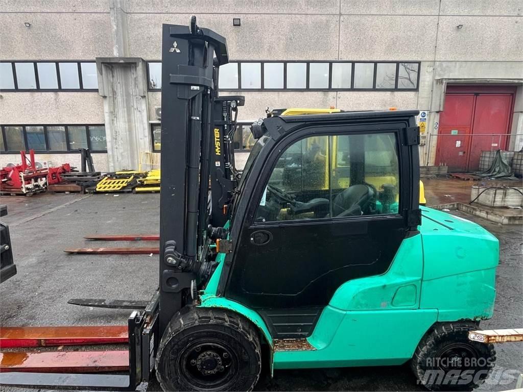 Mitsubishi FD50NT شاحنات الديزل