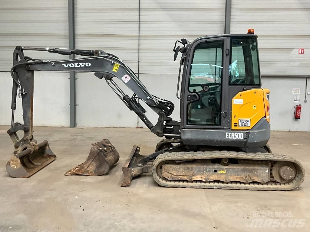 Volvo ECR 50 D حفارات صغيرة أقل من 7 طن (حفارات صغيرة)