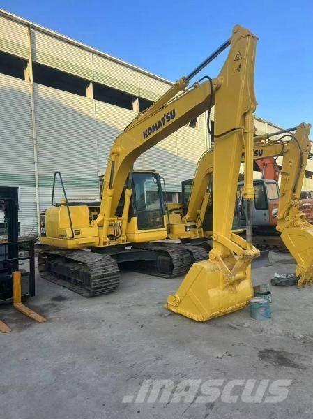 Komatsu PC 130 حفارات زحافة