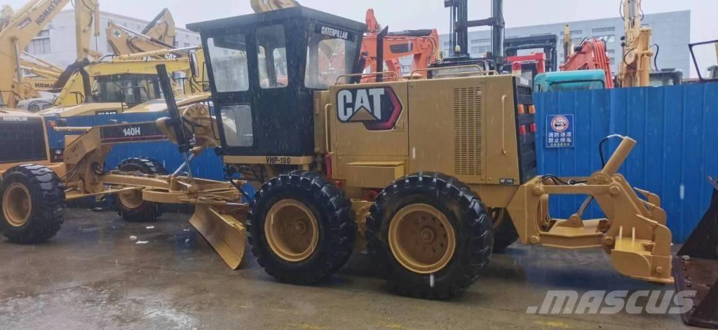 CAT 140 H معدات تمهيد الطرق