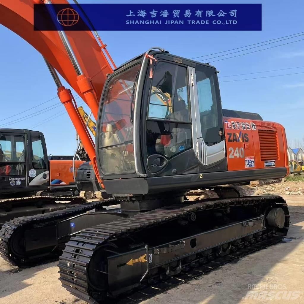 Hitachi ZX 240 حفارات زحافة