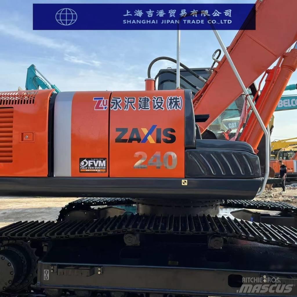 Hitachi ZX 240 حفارات زحافة